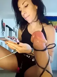 freyamoret webcam model stream image