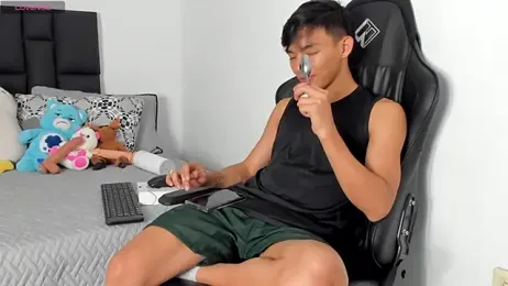 Tonny_twink_ webcam model stream image