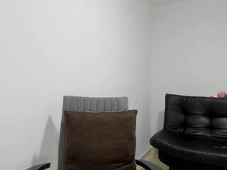 Cristhian Cornell webcam model stream image