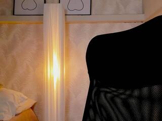 Esmeralda Smith webcam model stream image