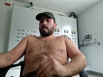 Instinctbrut webcam model stream image