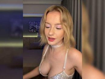 Annyyy webcam model stream image