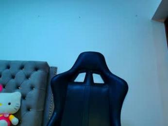 just_isa webcam model stream image