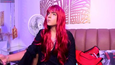 ReginaMills_ webcam model stream image