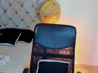 andrew-wolf webcam model stream image