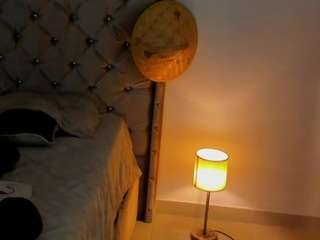 andrew-wolf webcam model stream image