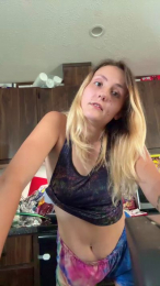 Rainbowkiss3z webcam model stream image