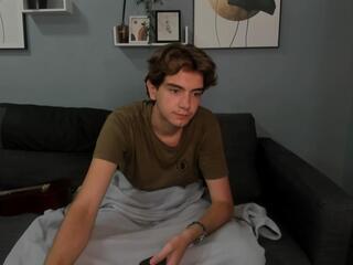 Laslo Blaze webcam model stream image