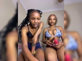 Yourdolls webcam model stream image
