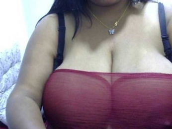 Deepika2397 webcam model stream image