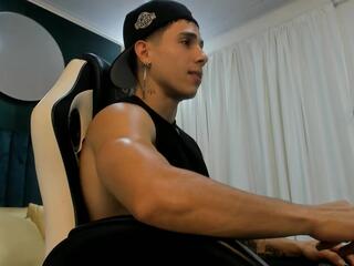 Teo Cooper webcam model stream image