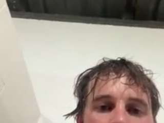 flippyflopdip webcam model stream image