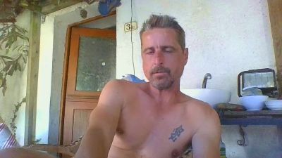 Kaleii webcam model stream image