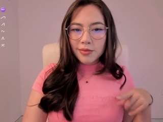 bubble-gum webcam model stream image