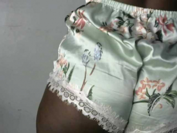 candychic webcam model stream image