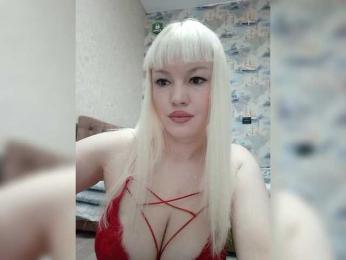 AlenkiyCvetochek webcam bongacams model stream image