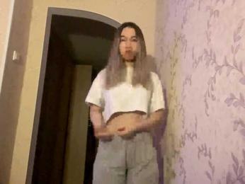 KittyTrisha webcam model stream image