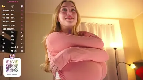 SusanneOsche webcam model stream image