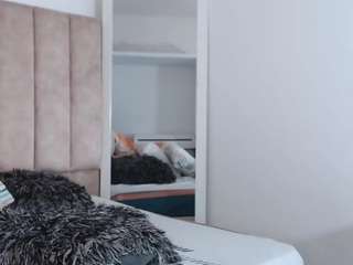 luisacastelx webcam model stream image