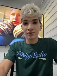 Cherry_zayden_ webcam model stream image