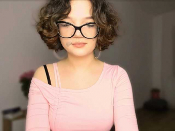 bb-Lisa webcam model stream image