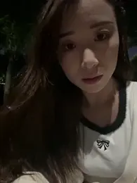 202509yoyo webcam stripchat model stream image