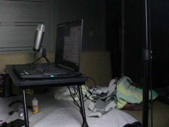 SquirtWave webcam model stream image