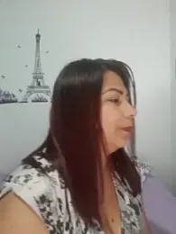 Alyona21 webcam stripchat model stream image