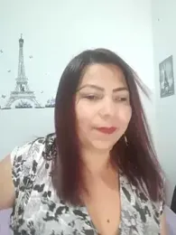 Alyona21 webcam model stream image