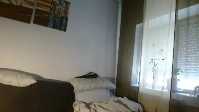 toniynano webcam model stream image