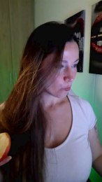BruunaLove_ webcam model stream image