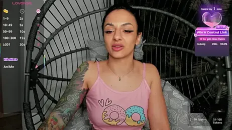 NNNoire webcam model stream image