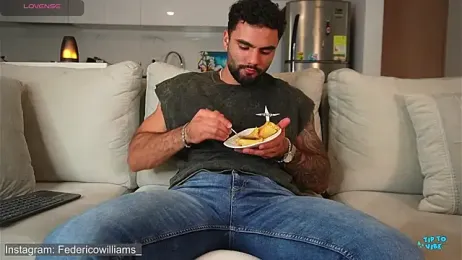 Derek_w webcam stripchat model stream image