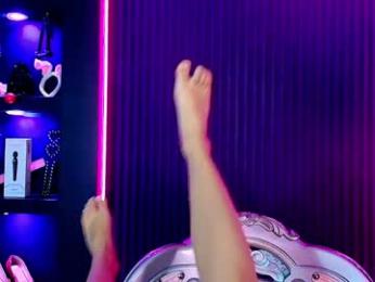 bela_sophie_ webcam model stream image