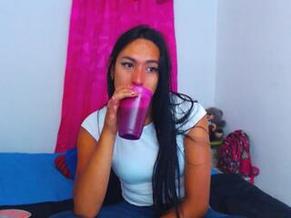 Estrella Harryson webcam flirt4free model stream image