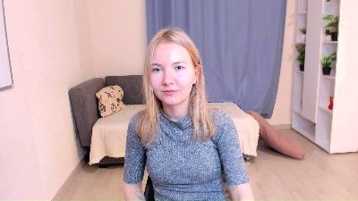 AlesiaTrench webcam model stream image