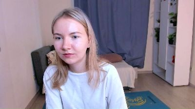 AlesiaTrench webcam model stream image