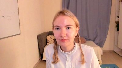 AlesiaTrench webcam model stream image