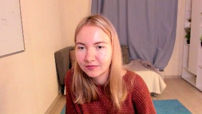 AlesiaTrench webcam cam4 model stream image