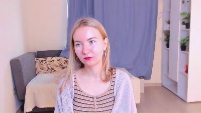 AlesiaTrench webcam model stream image