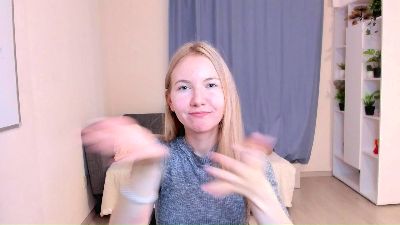 AlesiaTrench webcam model stream image