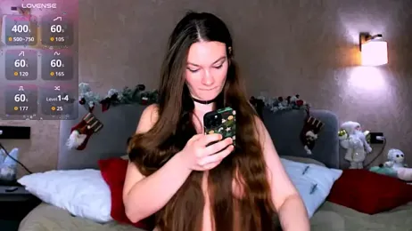 BondGirll webcam model stream image