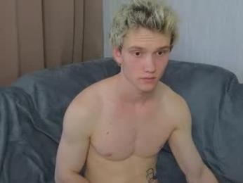 pupsenish webcam model stream image