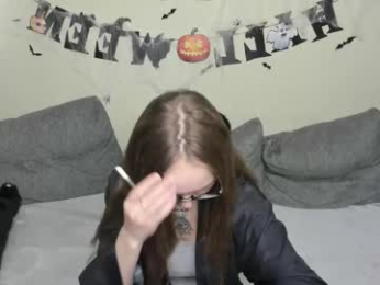 shy_suchka webcam model stream image