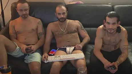 FlyerStud webcam model stream image
