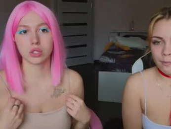 stefany_and_bettany webcam model stream image