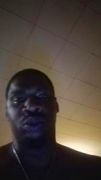 giovannidadon1 webcam cam4 model stream image