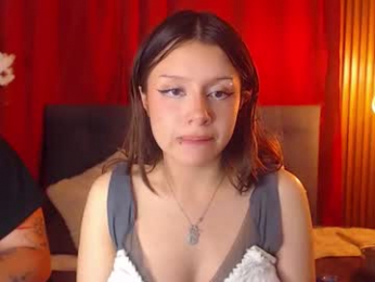 fyreandfox_ webcam model stream image
