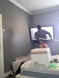 Nick-Ox webcam model stream image