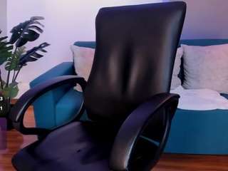 carolinne-miller webcam model stream image